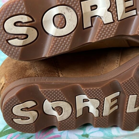 Sorel Joan of Arctic Wedge II Sherpa Tie Boots - 8 Camel - Picture 14 of 16